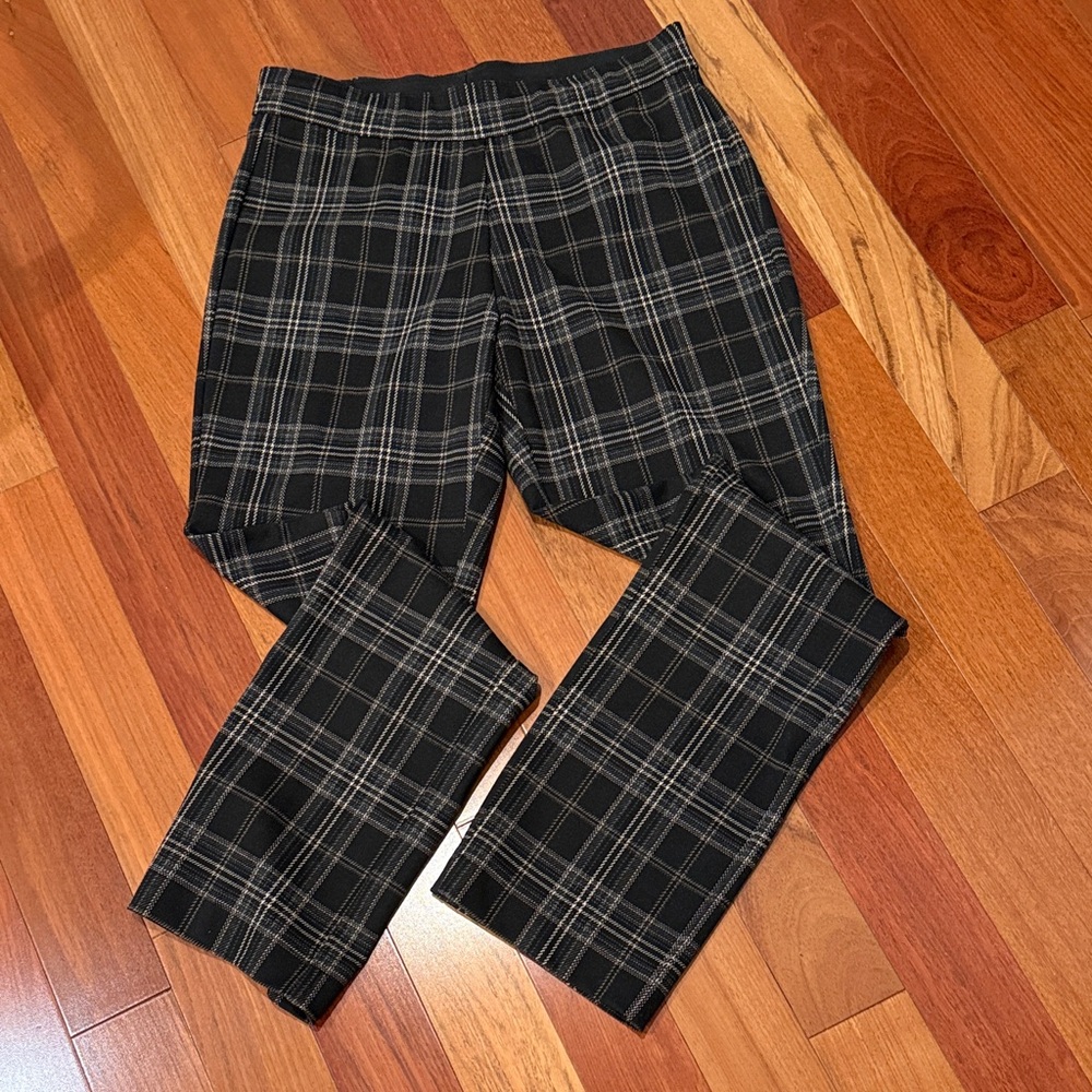 Skye's the Limit Women's Dark Plaid Straight Leg Pants